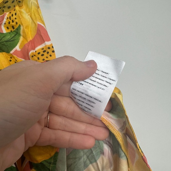 Farm Rio Fresh Lemons Midi Skirt Small NWT $165 Bright Vacation Fruit Novelty - Picture 7 of 10